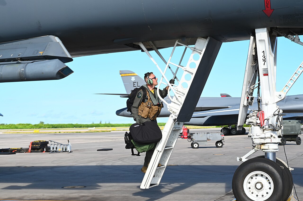 U.S. Air Force B-1B Lancer bomber on the runway at Naval Support Facility Diego Garcia / U.S. Air Force photo by Staff Sgt. Hannah Malone