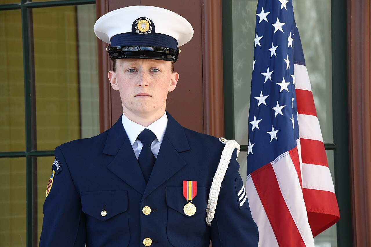 Exterior view of the Department of Homeland Security headquarters building at the St. Elizabeth's campus in Washington, D.C. / DHS photo by Tara Molle/Released, via Wikimedia Commons
