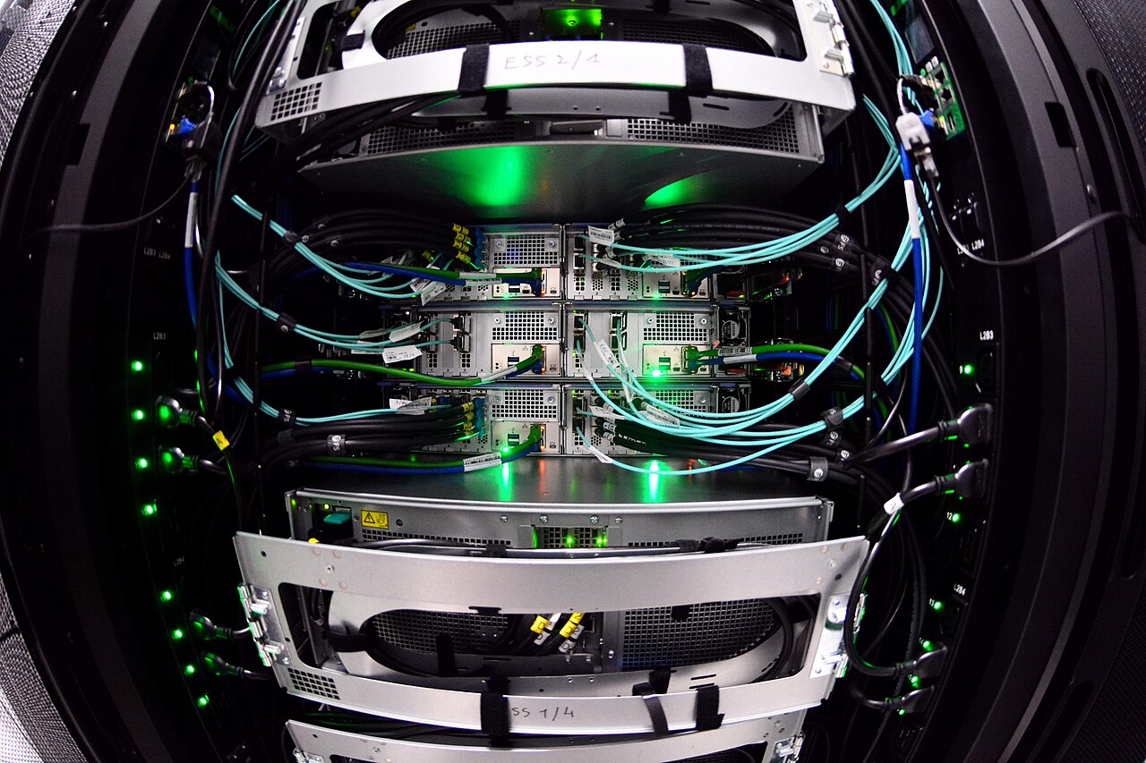 High-performance computing and artificial intelligence infrastructure with NVIDIA DGX A100 platforms at the DATARMOR Center in Brest harbor, France / Ifremer/Wikimedia Commons