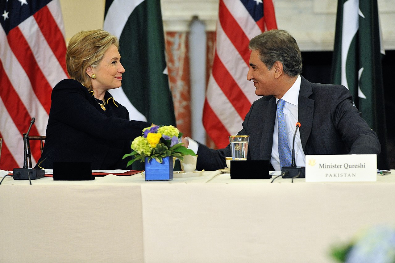 U.S. Secretary of State Hillary Clinton speaking with Pakistani Foreign Minister Makhdoom Shah Mahmood Qureshi during the U.S. Pakistan Strategic Dialogue meeting at the U.S. Department of State in Washington, D.C. / State Department Photo/Public Domain