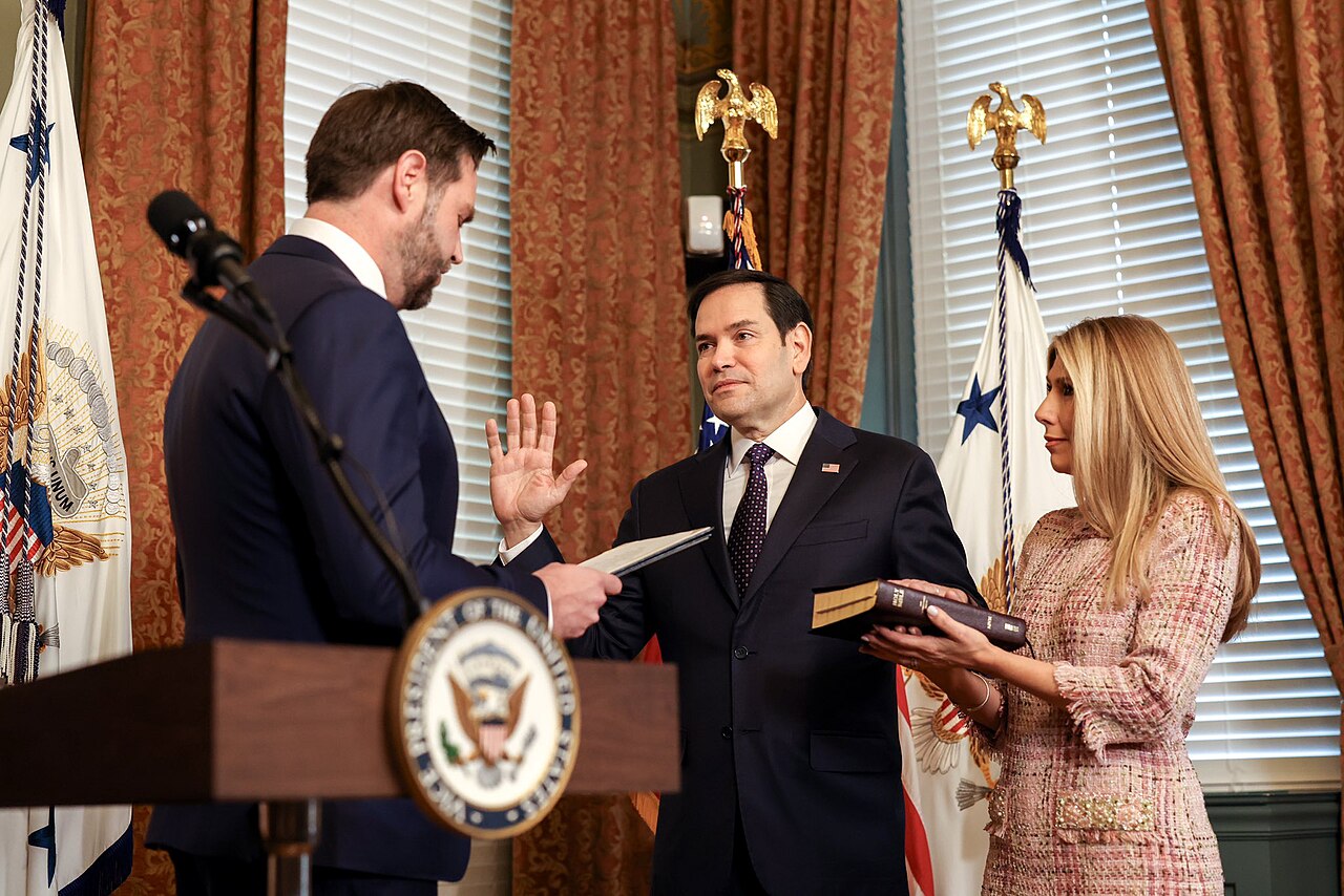 Vice President JD Vance swearing in Marco Rubio as Secretary of State / Wikimedia Commons (Official photo)