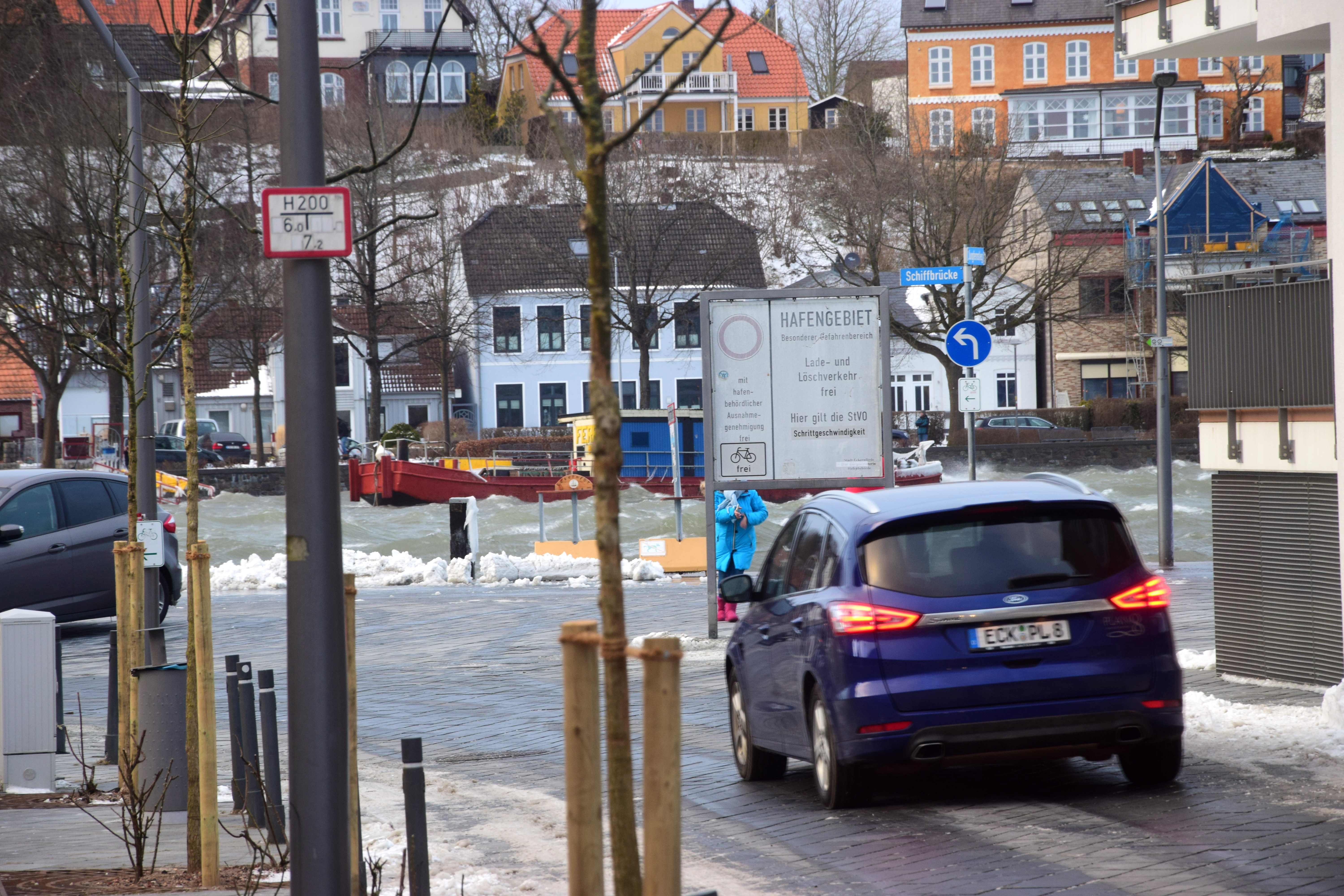 German Police Omit Turkish Citizenship in Teen Murder Suspect's Profile