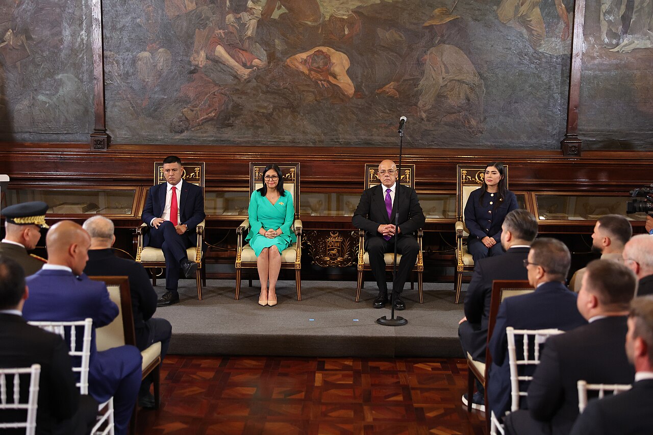 Official photograph of Delcy Rodríguez during her swearing-in ceremony as acting president of Venezuela on January 5, 2026 / Wikimedia Commons contributor