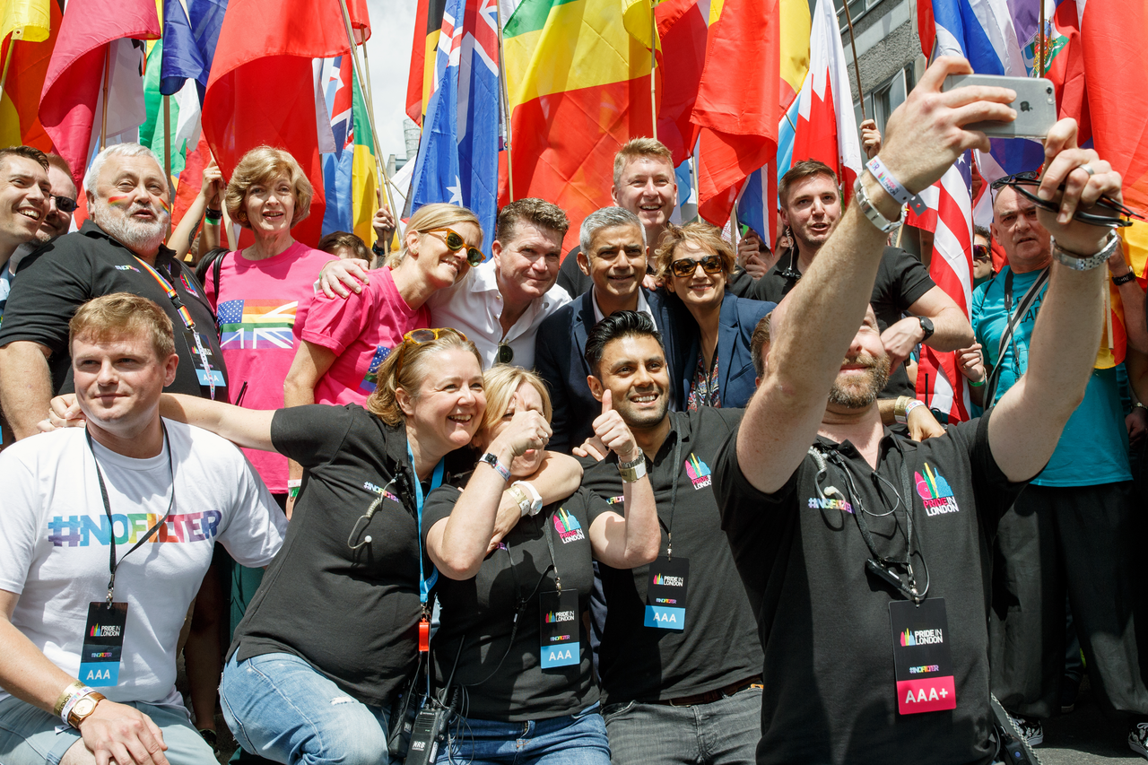 London Mayor Khan Demands Censorship Unit Amid Crime Surge