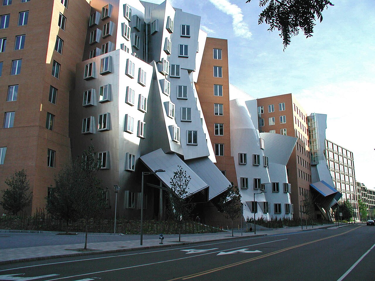 MIT Stata Center building in Cambridge, Massachusetts, USA showing the distinctive architecture of the computer science and artificial intelligence research facility / MIT CSAIL researchers conducted study at this facility