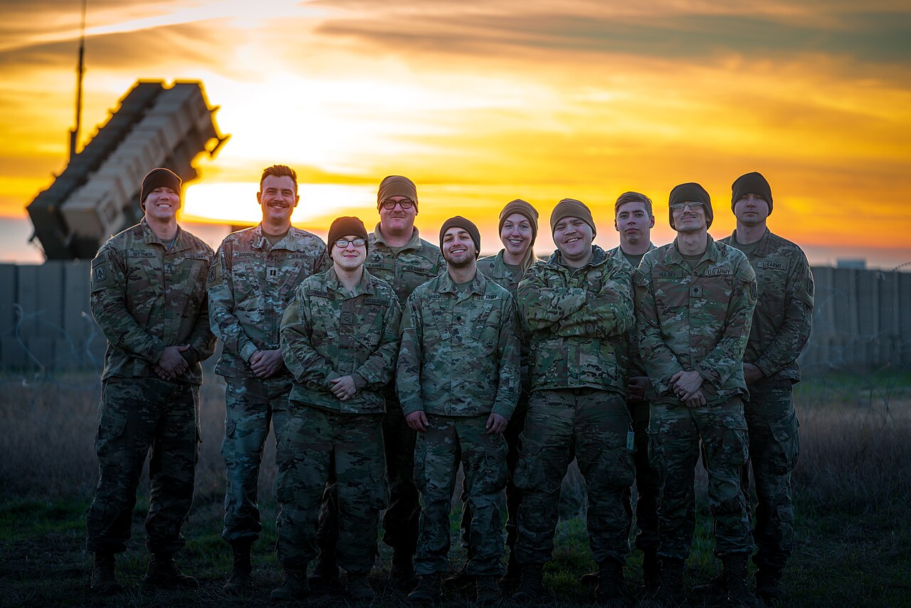 U.S. Army Patriot missile launcher with Charlie Battery, 5th Battalion, 7th Air Defense Artillery in Poland / U.S. Army by Maj. Robert Fellingham