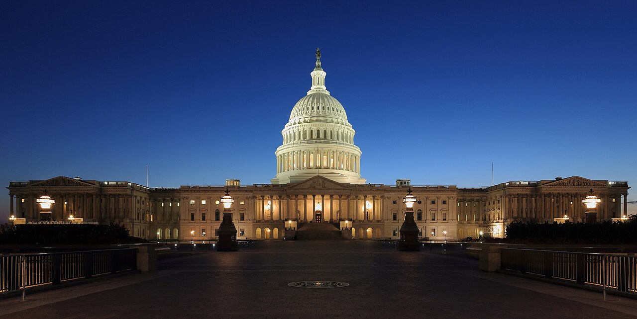 View of the U.S. Capitol building at dusk from the eastern side / Wikimedia Commons contributor