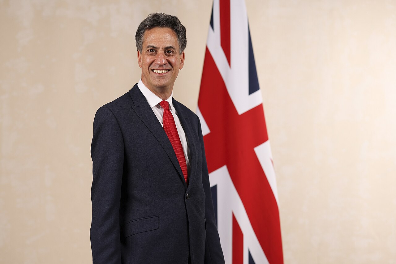 Labour Tax Raids Spark Bond Crisis and Mass Job Losses