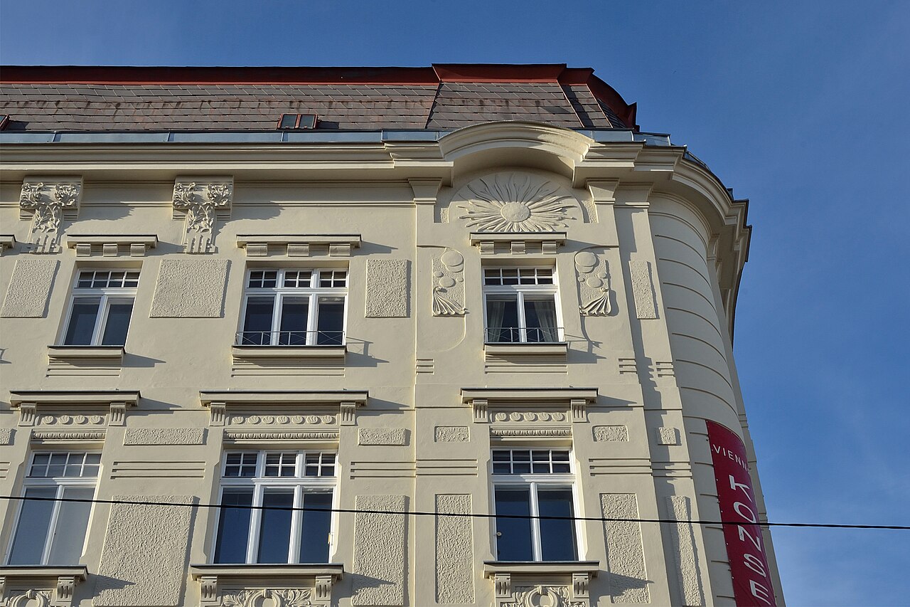 Vienna's Public Schools Hit Muslim Majority Amid Class Divide