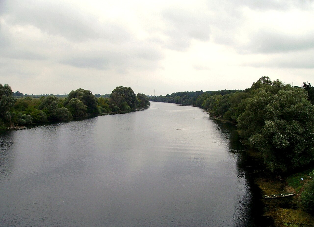 Kupa River near Pisarovina, Croatia, shown as a calm waterway through rural landscape / Photo by Ziga, uploaded 13 August 2006