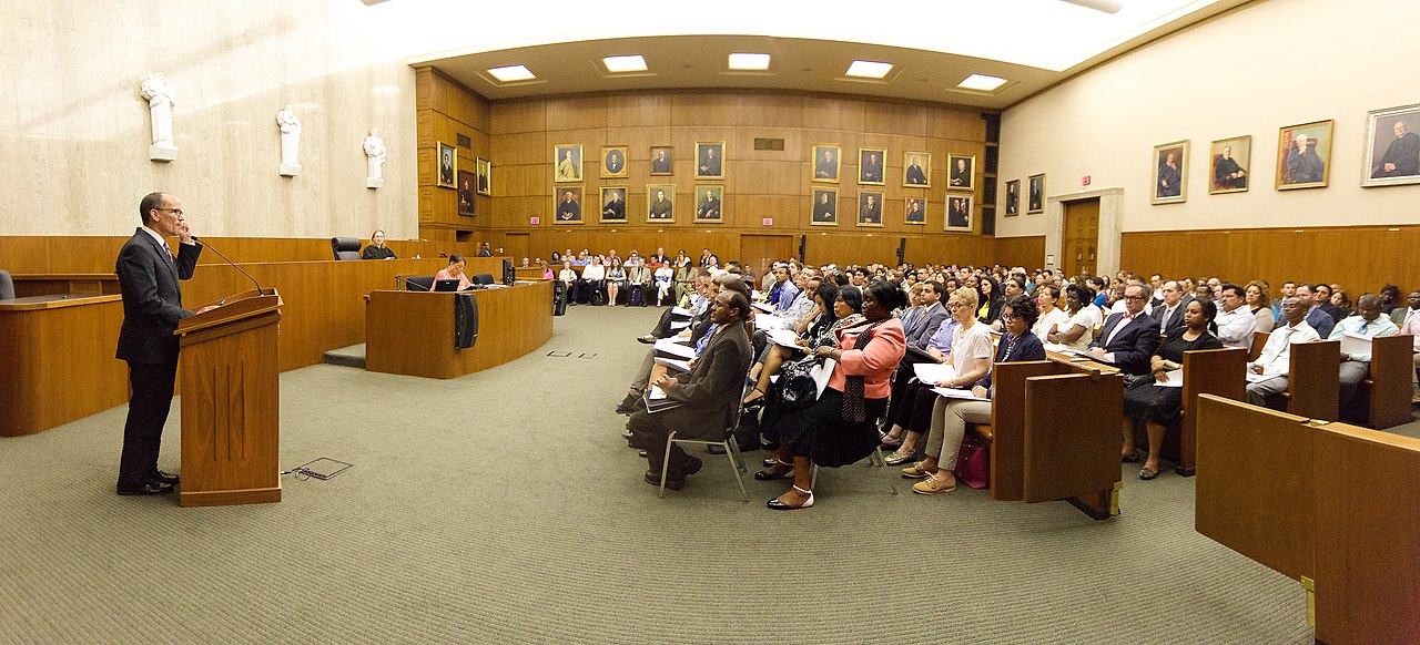 USCIS naturalization ceremony with Judge Beryl Howell officiating and Secretary of Labor Thomas E. Perez speaking / Department of Labor photo by Shawn T Moore