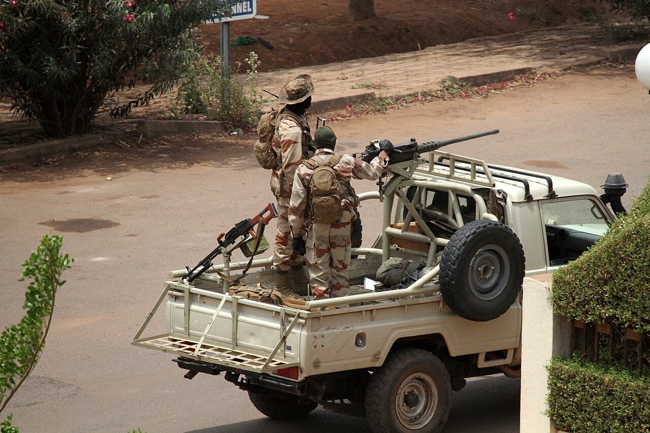 Malian soldiers standing guard at Kati Barracks in Bamako / Photo by Magharebia
