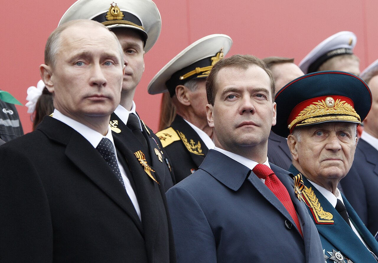 Russia Offers Ceasefire While Threatening to Bomb Kyiv's Civilians