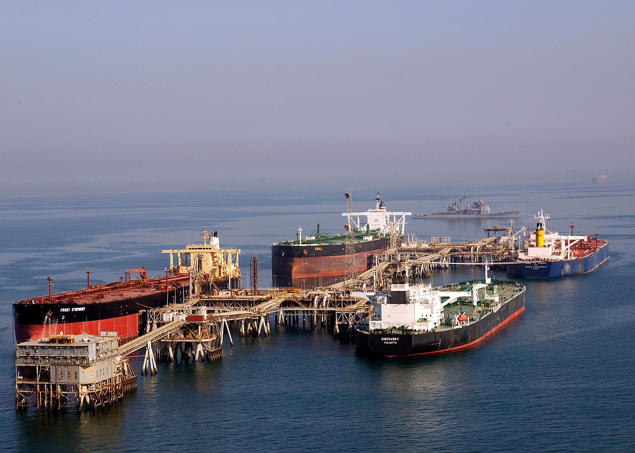 Hormuz Chaos Exposes China's Iran Gamble