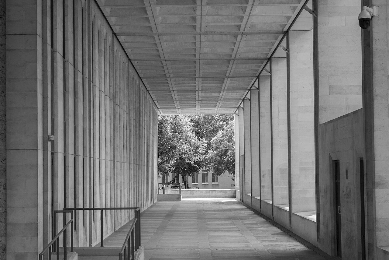 The Welsh Government building in Cardiff / https://www.flickr.com/photos/766937 (Attribution required — see Wikimedia Commons)