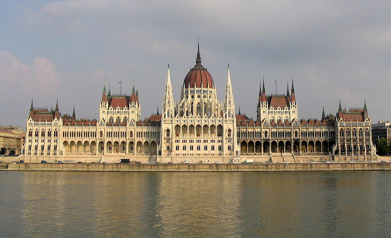 Hungary Abolishes Sovereignty Office in Surrender to Brussels